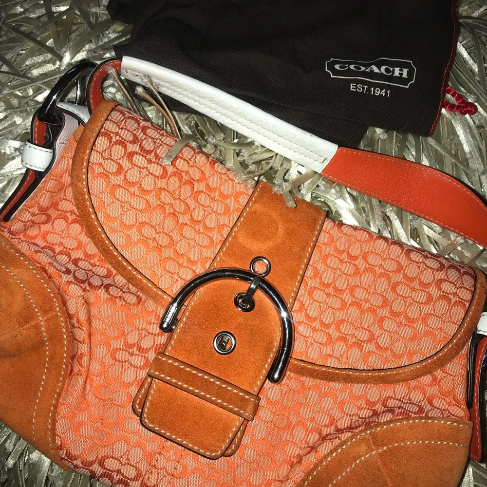 orange coach shoulder bag